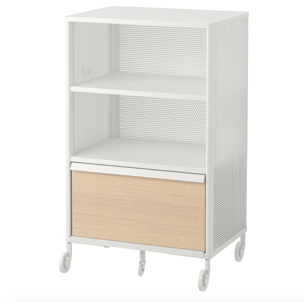 BEKANT – Furniture Store Example BEKANT – Furniture Store Example